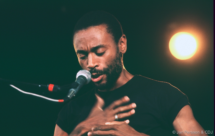 bobby mcferrin one of the natural Bobby mcferrin is one of the natural wonders of the music world a ten-time grammy award winner, he is one of the world's best-known vocal innovators and improvisers . bobby mcferrin one of the natural Bobby mcferrin is one of the natural wonders of the music world a ten-time grammy award winner, he is one of the world's best-known vocal innovators and improvisers .